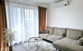 Free Parking Skanderbeg Square - Spacious Central Apartment